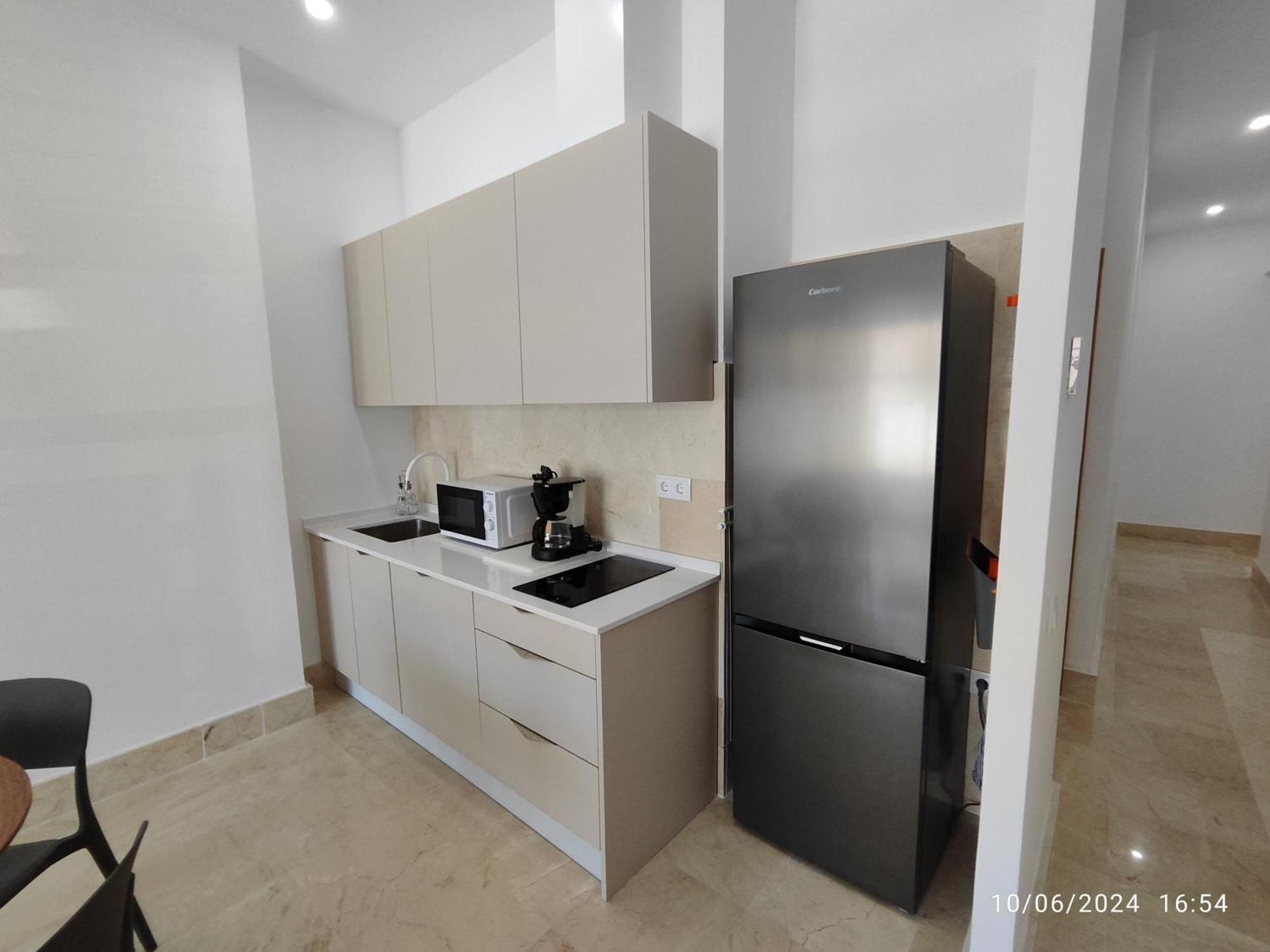 Apartamentos Luxury Playa Victoria Кадис Экстерьер фото