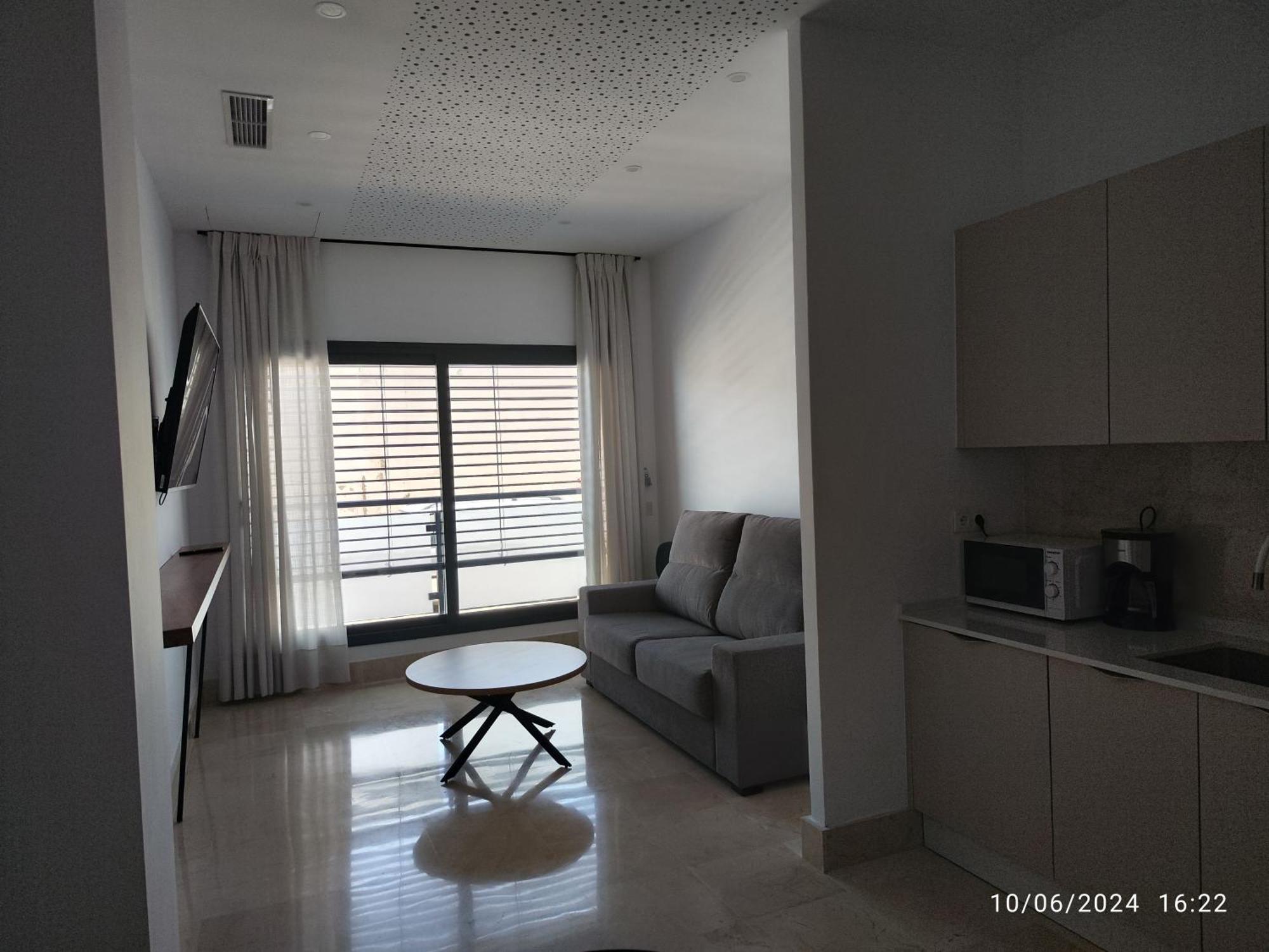 Apartamentos Luxury Playa Victoria Кадис Экстерьер фото